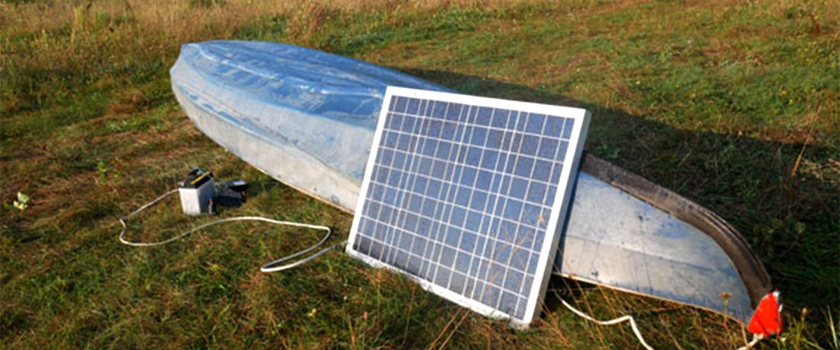 info-Charging batteries with solar panels in the wild-1200-500 info-Charging batteries with solar panels in the wild-1200-500