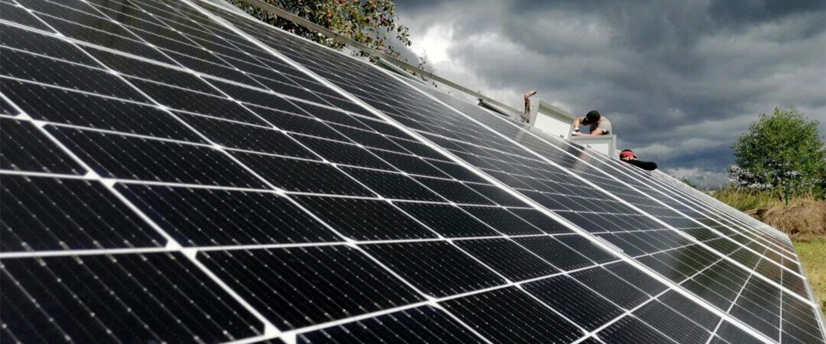 news-Solar panels installed on the ground-1200-500 news-Solar panels installed on the ground-1200-500